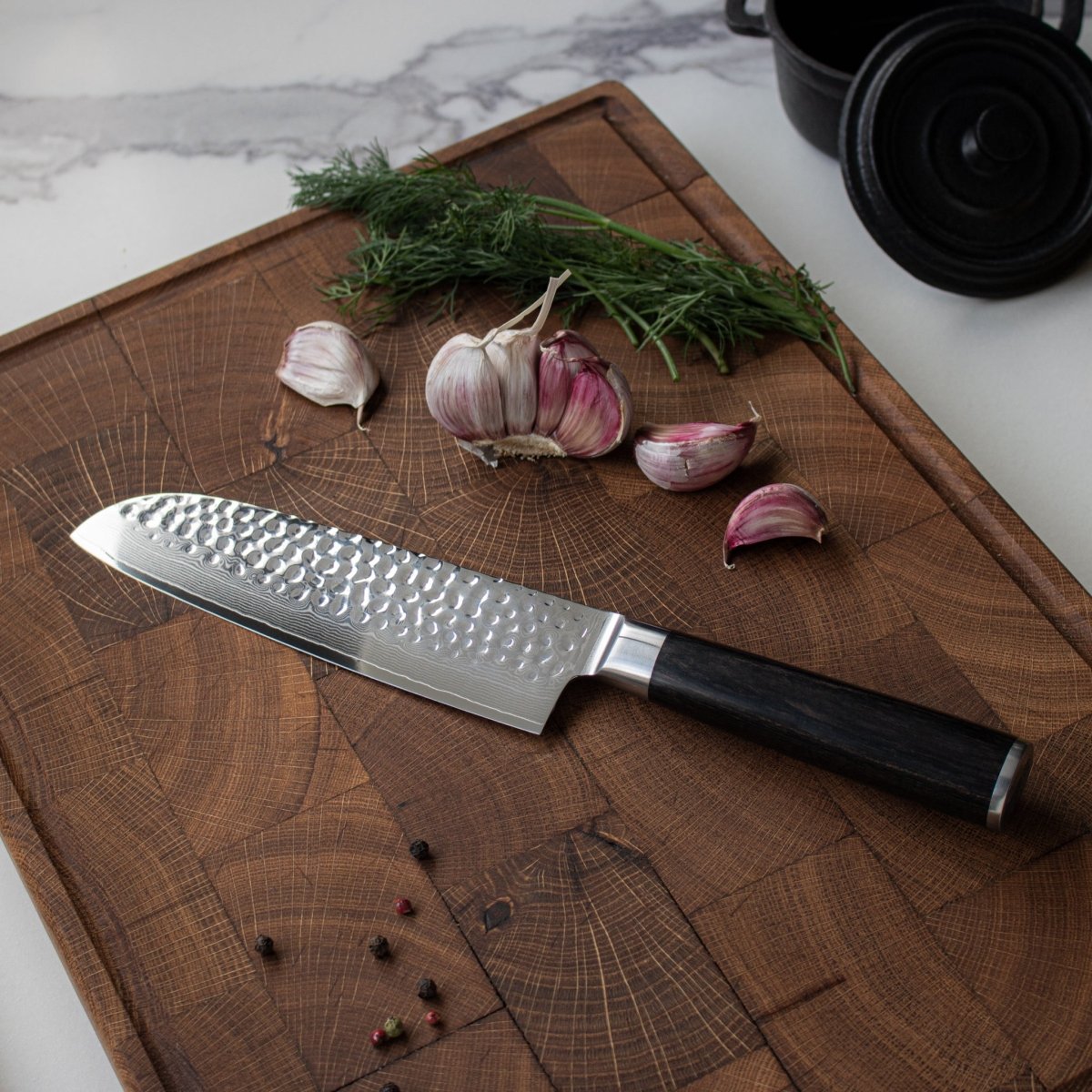 Japanilainen käsintaottu Santoku-veitsi – 18 cm tarkkuusterä