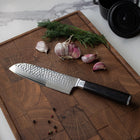 Japanilainen käsintaottu Santoku-veitsi – 18 cm tarkkuusterä